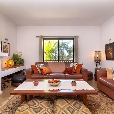 Casa Palmeiras Luxury Tranquil Area Bbq Large Pool Villa *