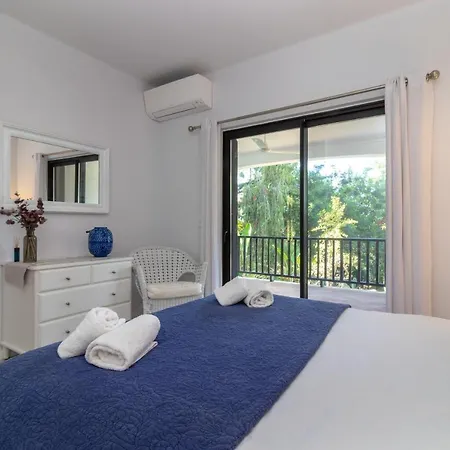 Casa Palmeiras Luxury Tranquil Area Bbq Large Pool Villa