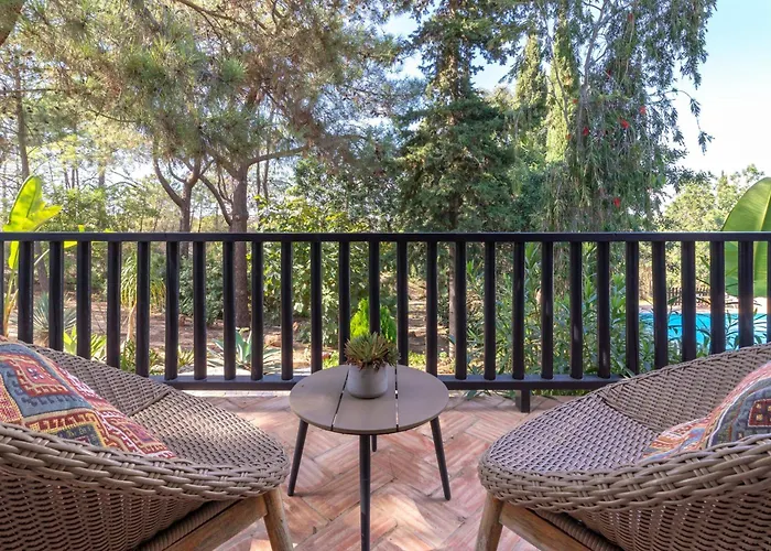 Casa Palmeiras Luxury Tranquil Area Bbq Large Pool Villa Carvoeiro
