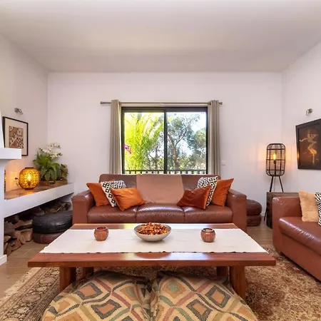 Villa Casa Palmeiras Luxury Tranquil Area Bbq Large Pool *